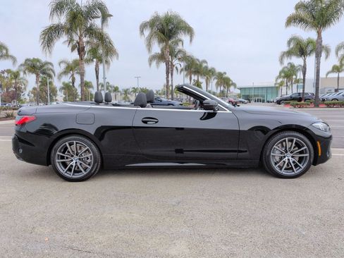 Used 2025 BMW 430i Convertible w/ Convenience Package image 11