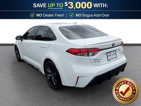 Used 2023 Toyota Corolla SE FWD image 4