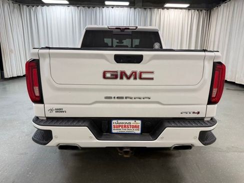 Used 2021 GMC Sierra 1500 AT4 w/ AT4 Premium Package AWD/4WD image 8