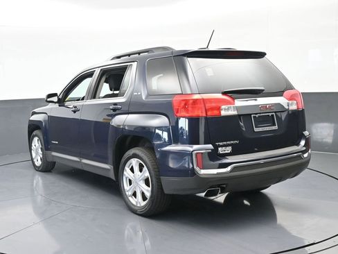 Used 2017 GMC Terrain SLE w/ Convenience Package image 4
