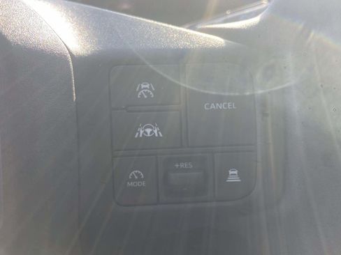 Used 2026 Toyota RAV4 LE AWD/4WD image 23