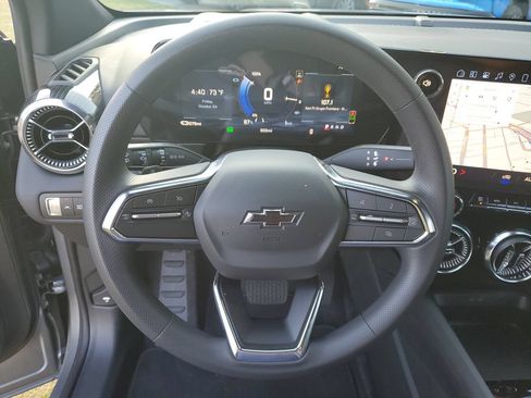 Used 2026 Chevrolet Blazer EV LT w/ Midnight/Sport Edition FWD image 25