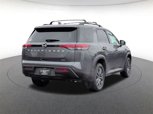 New 2025 Nissan Pathfinder SV image 5