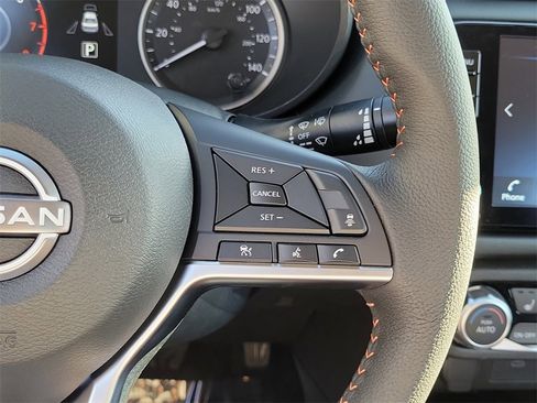 New 2025 Nissan Versa SR w/ Trunk Package image 7