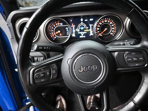 Used 2020 Jeep Gladiator Sport w/ Quick Order Package 24S AWD/4WD image 2