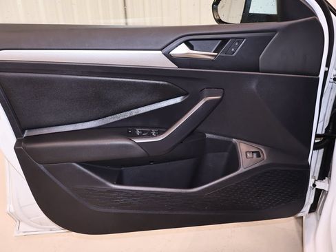 Used 2019 Volkswagen Jetta S w/ Driver Assistance Package FWD image 10