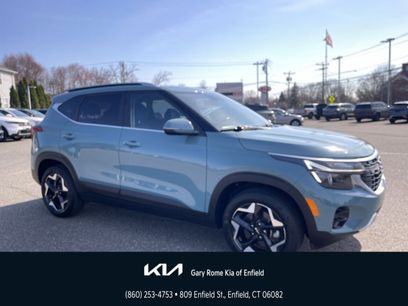 Used 2024 Kia Seltos EX