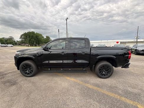 New 2026 Chevrolet Colorado W/T w/ WT Custom Package RWD image 19
