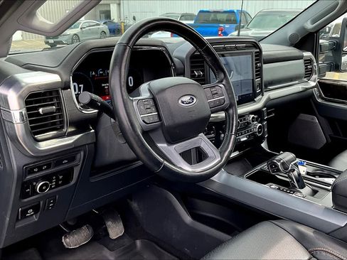 Used 2022 Ford F150 Lariat w/ Equipment Group 502A High image 15