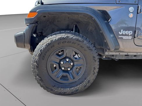 Used 2020 Jeep Wrangler Unlimited Sport AWD/4WD image 9