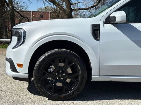 New 2026 Ford Maverick Lobo AWD/4WD image 5