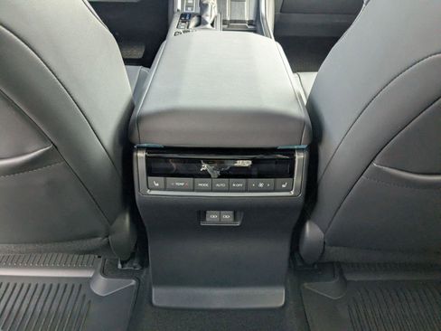 Used 2026 Lexus GX 550 w/ Accessory Package (2T) image 20