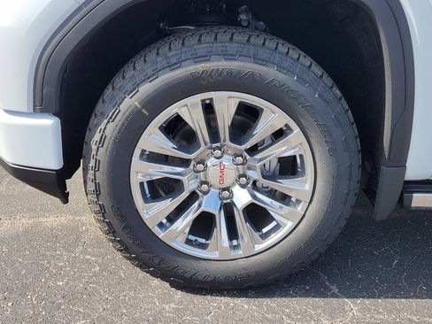 New 2026 GMC Sierra 1500 Denali w/ Technology Package image 14