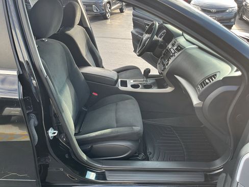 Used 2015 Nissan Altima 2.5 S w/ Special Edition Package FWD image 37