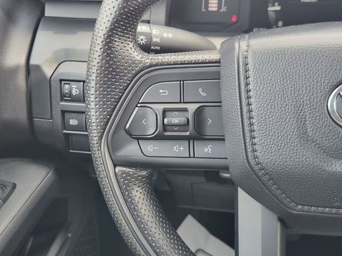 Used 2024 Toyota Tacoma SR RWD image 27