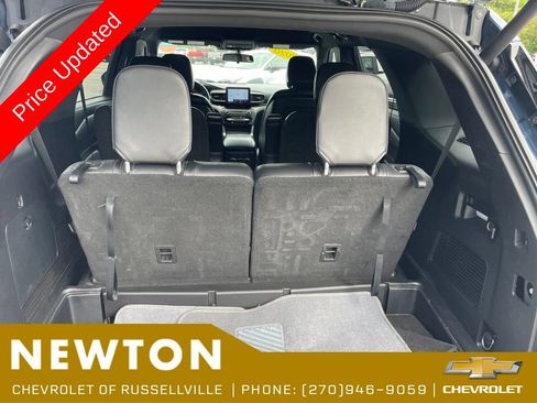 Used 2020 Ford Explorer XLT w/ Equipment Group 202A RWD image 38