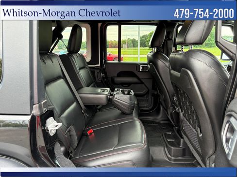 Used 2019 Jeep Wrangler Unlimited Rubicon AWD/4WD image 36