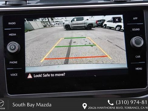 Used 2024 Volkswagen Tiguan SE image 21