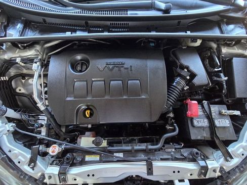 Used 2019 Toyota Corolla XSE FWD image 25