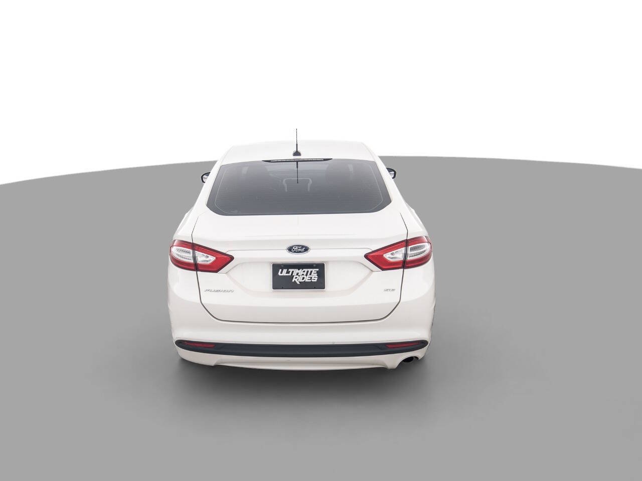 Used 2014 Ford Fusion SE FWD image 6