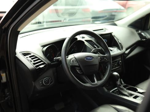 Used 2018 Ford Escape Titanium w/ Ford Safe & Smart Package FWD image 14
