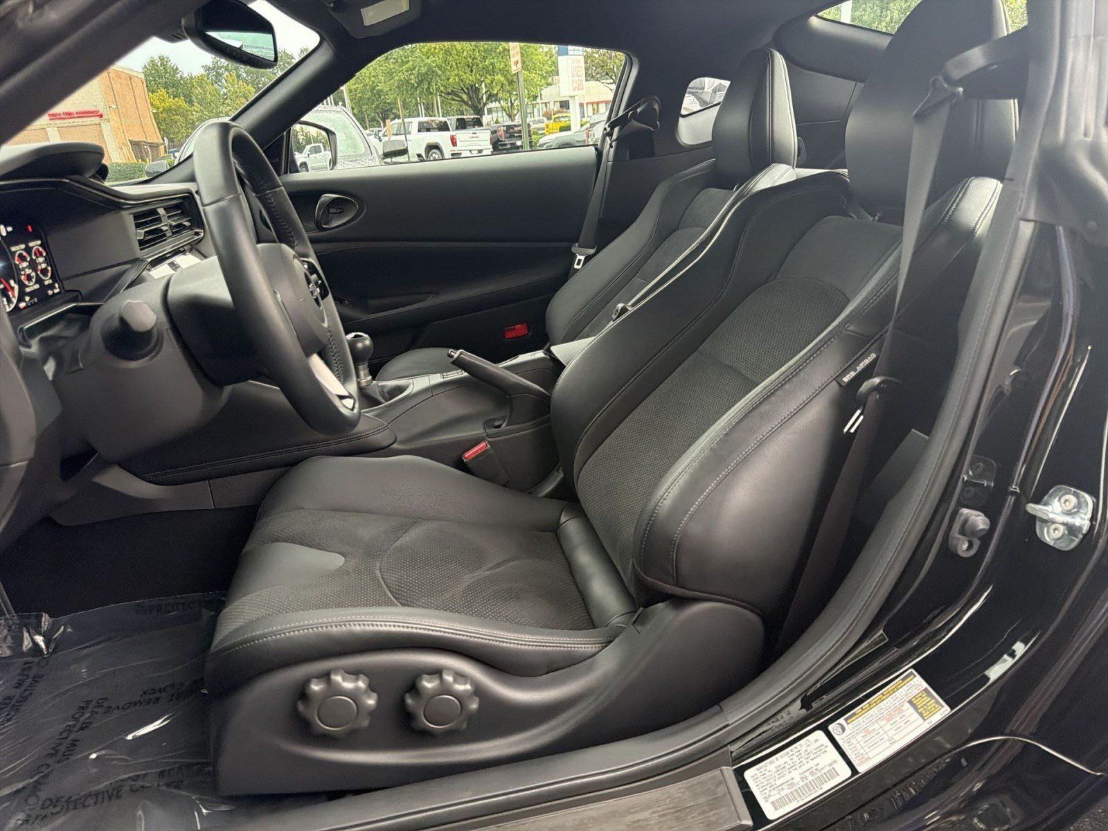 Used 2024 Nissan Z Performance w/ Floor Mat Package RWD image 13