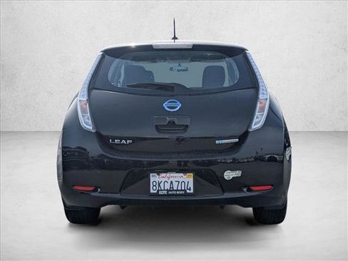 Used 2015 Nissan Leaf S w/ Charge Package image 6