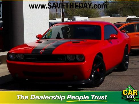 Used 2009 Dodge Challenger SRT8 RWD image 1