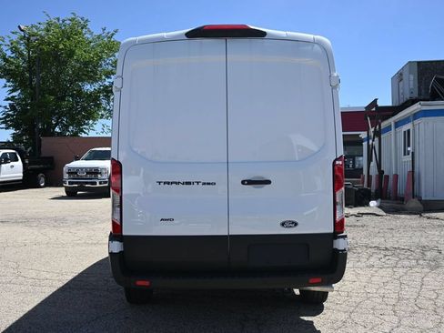 New 2026 Ford Transit 250 148 Medium Roof Extended AWD w/ Load Area Protection Package image 5