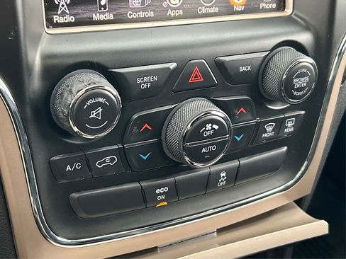 Used 2014 Jeep Grand Cherokee Altitude image 30
