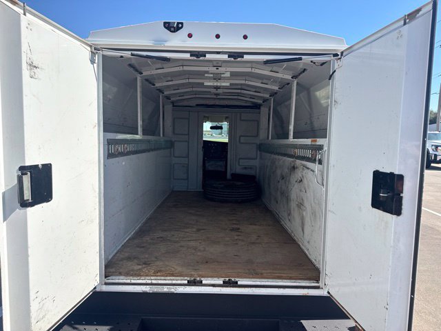 Used 2019 GMC Savana 3500 w/ Power Convenience Package RWD image 5