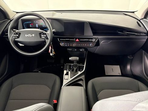 New 2026 Kia Niro LX FWD image 34