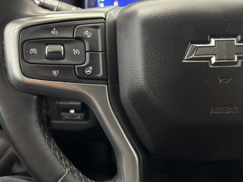 Used 2023 Chevrolet Tahoe Z71 w/ Z71 Off-Road Package AWD/4WD image 24