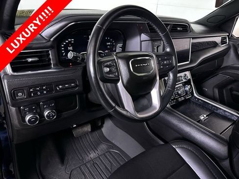 Used 2023 GMC Yukon Denali image 10