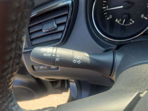 Used 2019 Nissan Rogue Sport SL w/ Premium Package AWD/4WD image 28