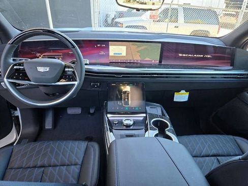 New 2026 Cadillac Escalade IQL Sport 1 w/ LPO, ONYX Package AWD/4WD image 16