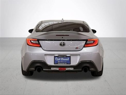 Used 2023 Toyota GR86 Premium RWD image 11