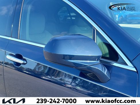 Used 2019 Cadillac XT4 Premium Luxury FWD image 8