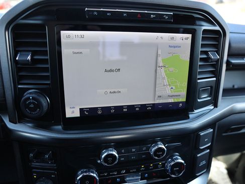 Certified 2023 Ford F150 Platinum w/ Equipment Group 701A High image 27