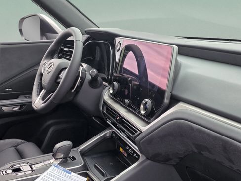 New 2026 Lexus TX 350 AWD image 28