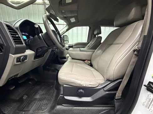 Used 2019 Ford F350 XL w/ Power Equipment Group AWD/4WD image 8