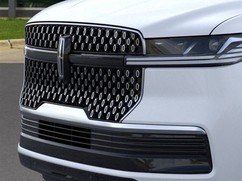 New 2026 Lincoln Navigator L Reserve AWD/4WD image 63