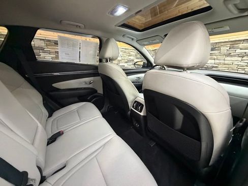 Used 2023 Hyundai Tucson SEL w/ Convenience Package AWD/4WD image 30