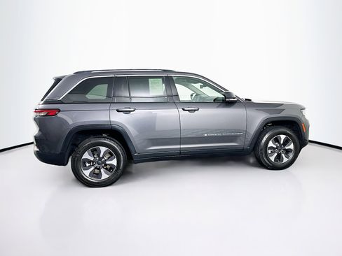 Used 2022 Jeep Grand Cherokee Limited 4xe w/ Luxury Tech Group II AWD/4WD image 10