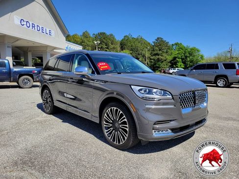 Used 2022 Lincoln Aviator Black Label w/ Dynamic Handling Package AWD/4WD image 8