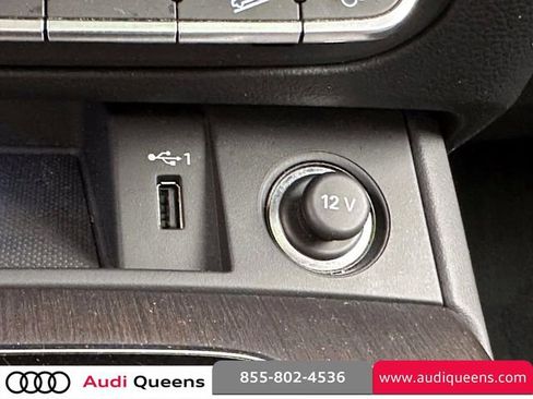 Used 2023 Audi Q5 2.0T Premium Plus w/ Premium Plus Package AWD/4WD image 27