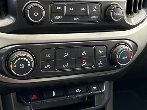 Used 2016 Chevrolet Colorado LT w/ LT Convenience Package image 18