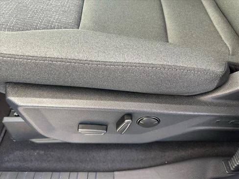 New 2025 Ford F150 XLT w/ Equipment Group 302A MID image 33