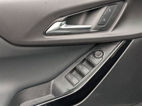 Used 2025 Chevrolet Equinox LT image 14