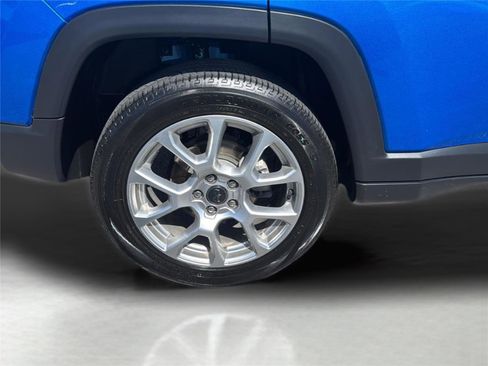 Used 2025 Jeep Compass Limited AWD/4WD image 25